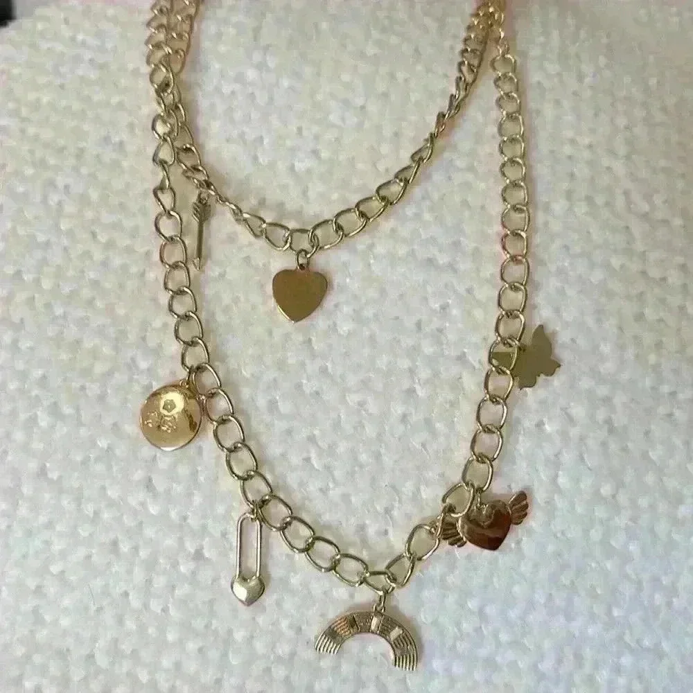 Pendant chains